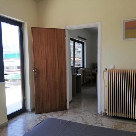 5Th Floor Apartment With City View Atenas Exterior foto